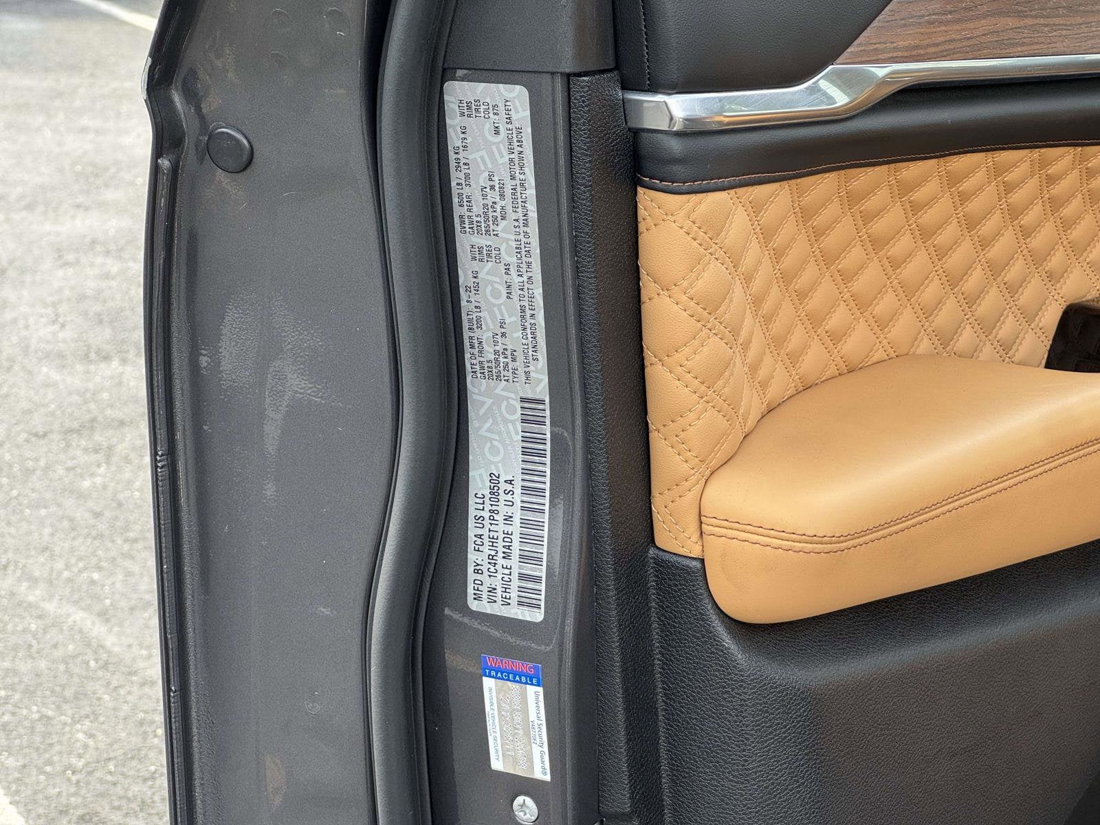 2023 Jeep Grand Cherokee Summit