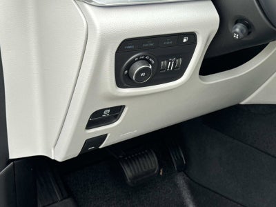 2022 Jeep Grand Cherokee 4xe Overland