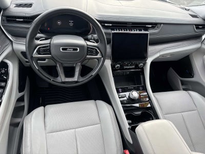 2022 Jeep Grand Cherokee 4xe Overland