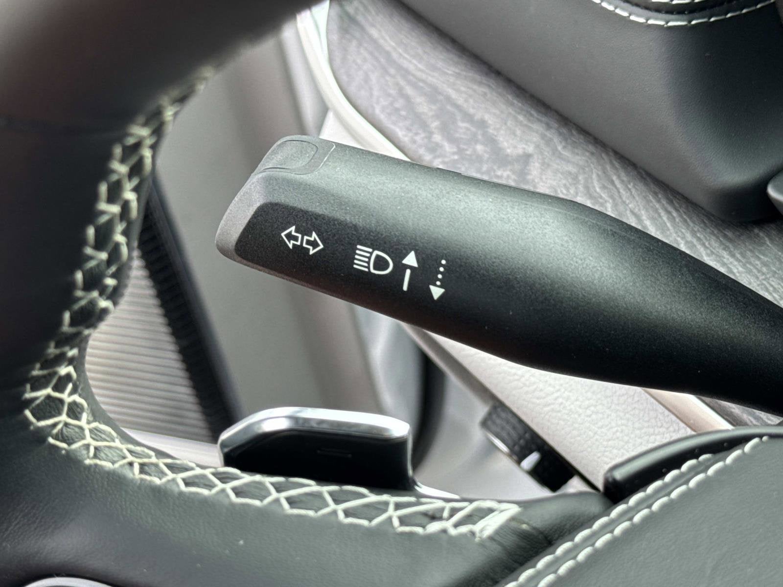 2022 Jeep Grand Cherokee 4xe Overland