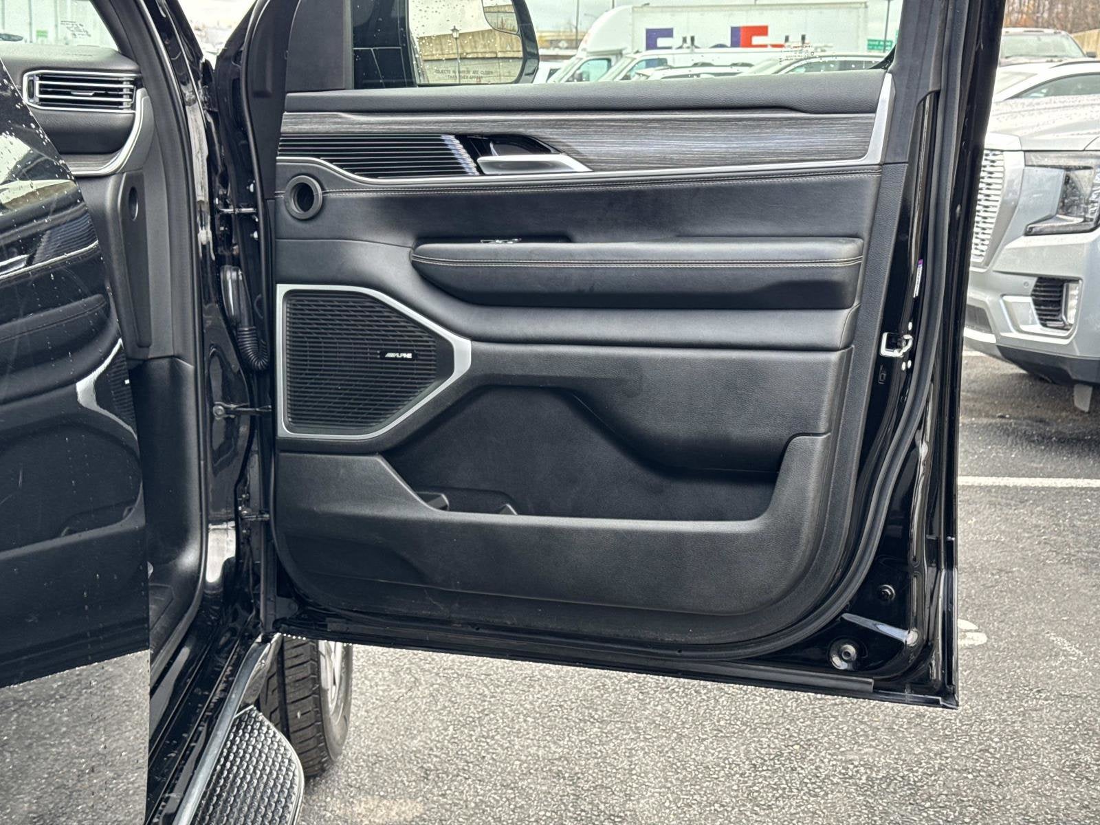 2024 Jeep Wagoneer Series III