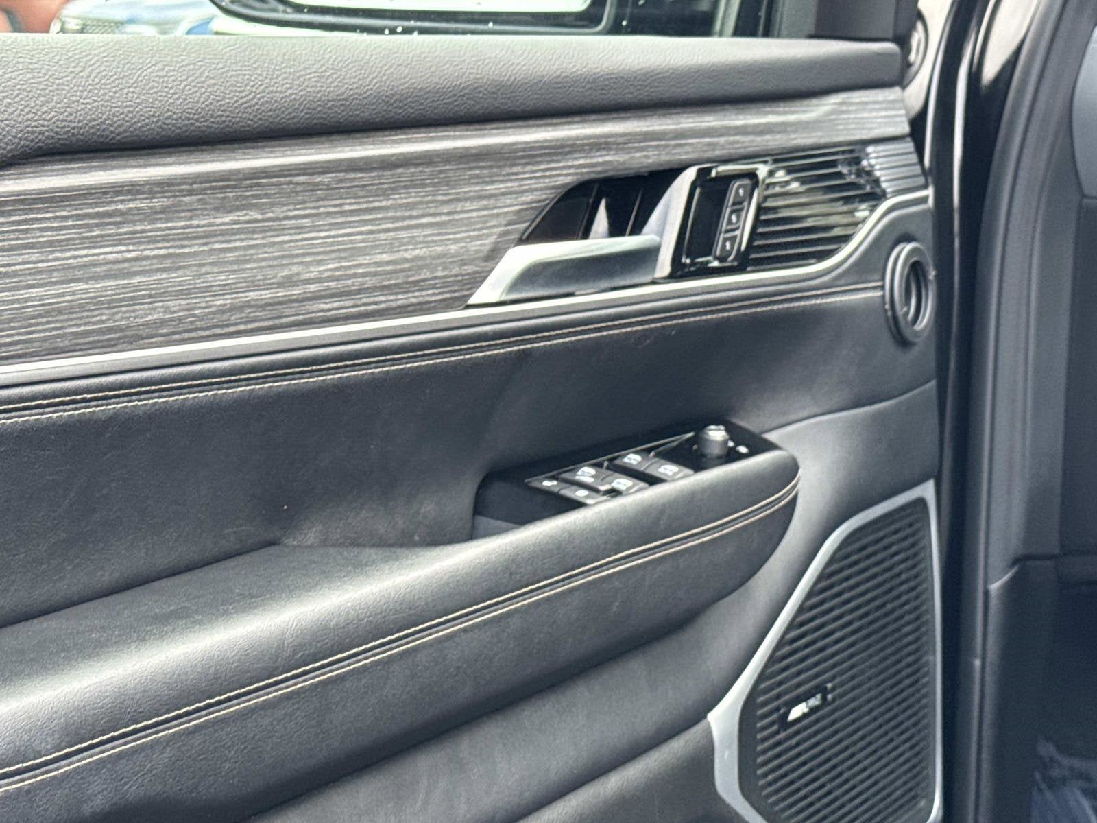 2024 Jeep Wagoneer Series III