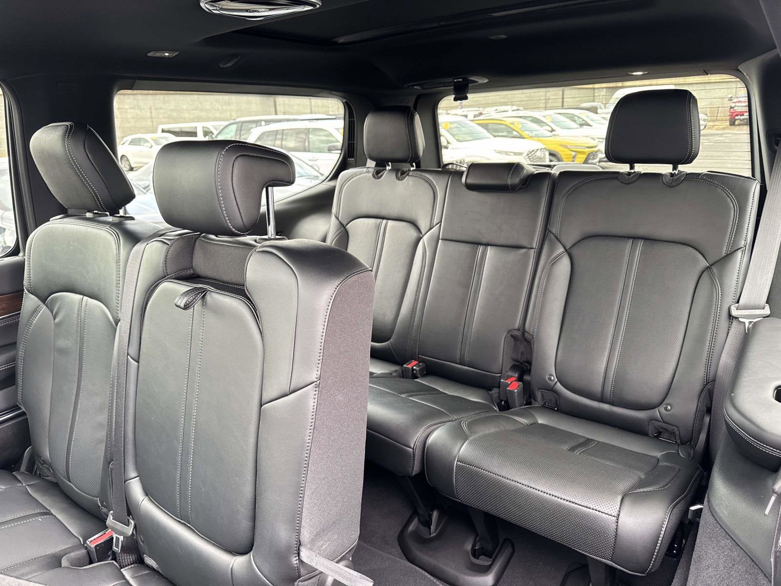 2024 Jeep Grand Wagoneer BASE