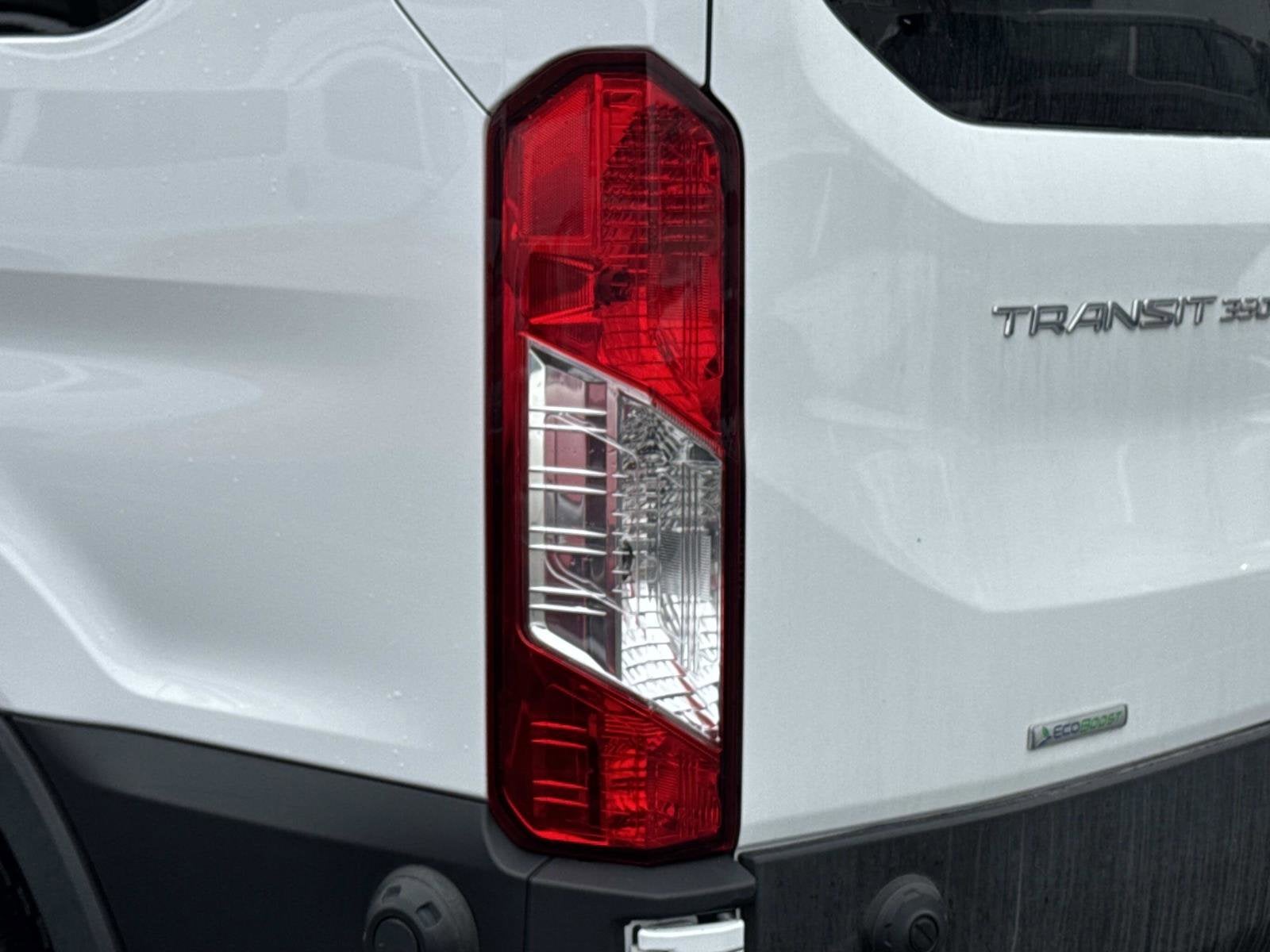 2024 Ford Transit Passenger Wagon XL