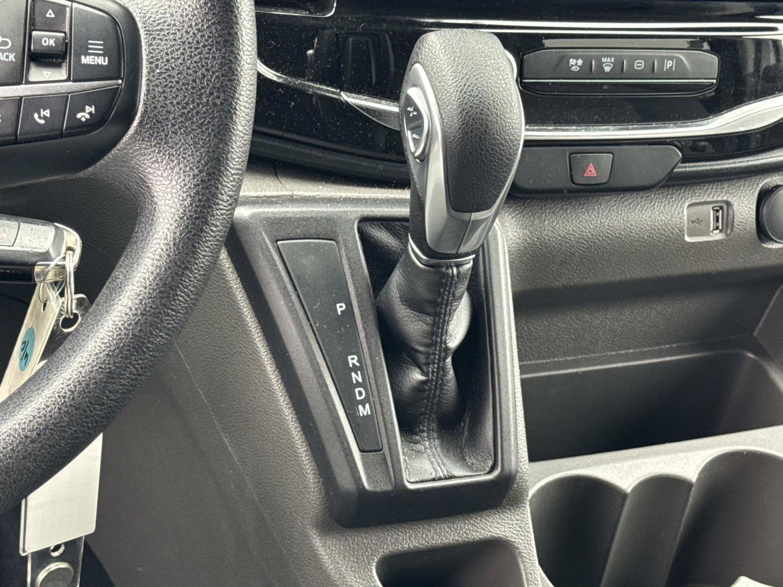 2024 Ford Transit Passenger Wagon XL