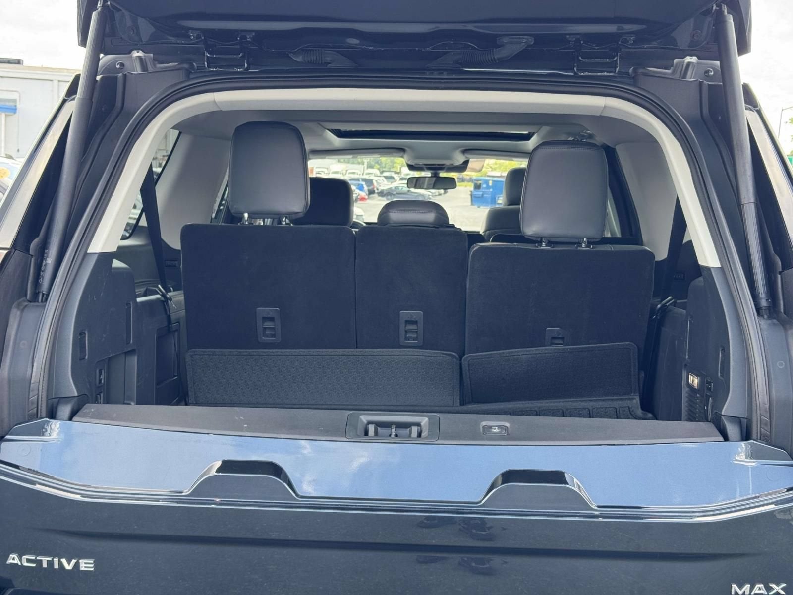 2025 Ford Expedition Max Active