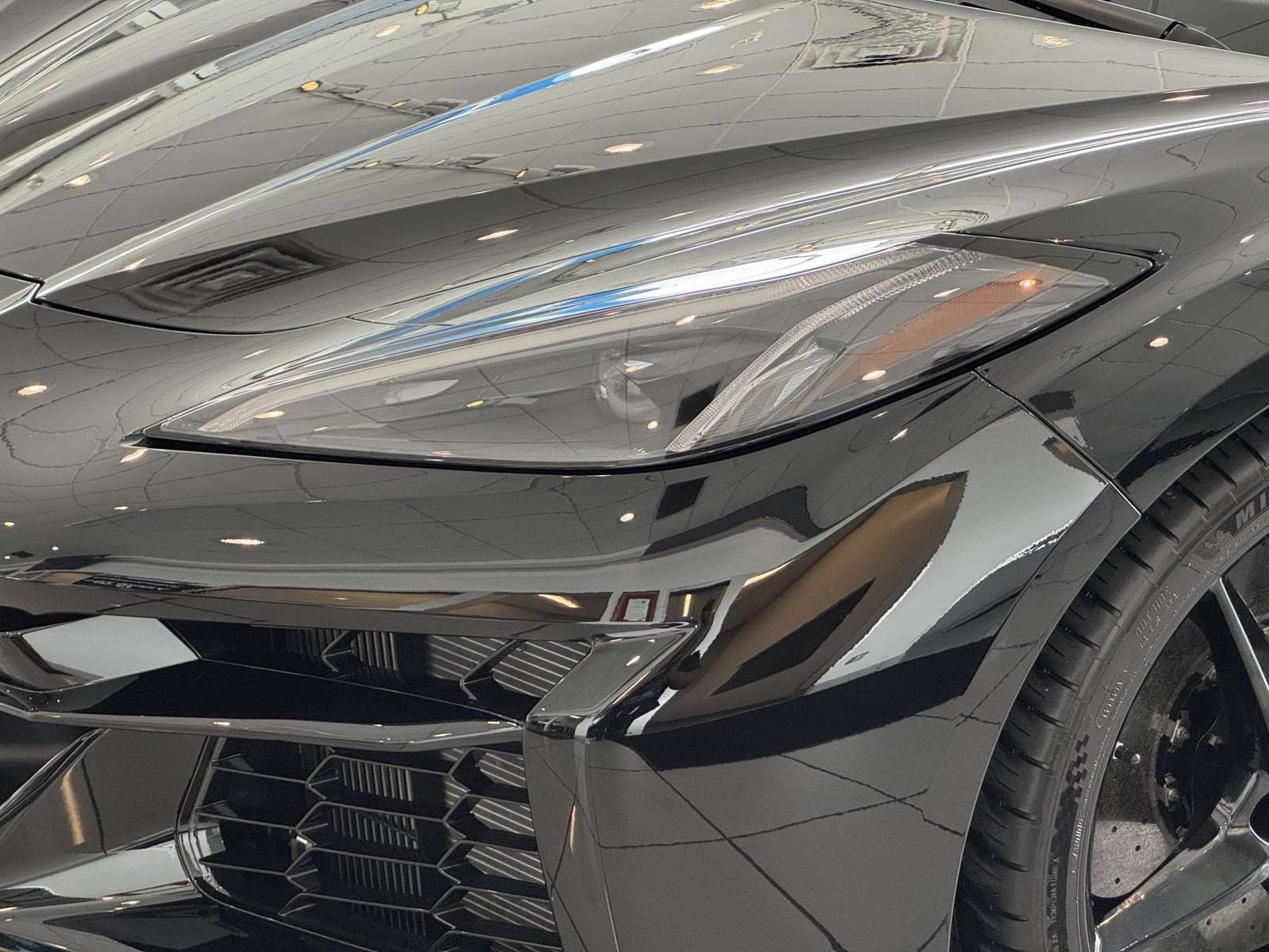 2025 Chevrolet Corvette E-Ray 1LZ