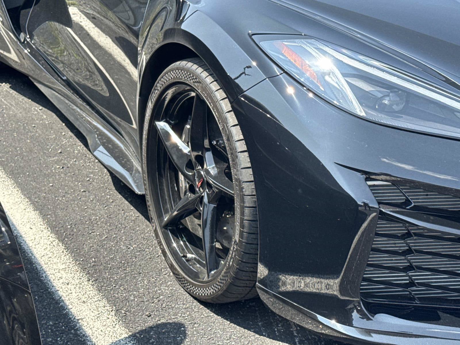 2025 Chevrolet Corvette E-Ray 1LZ