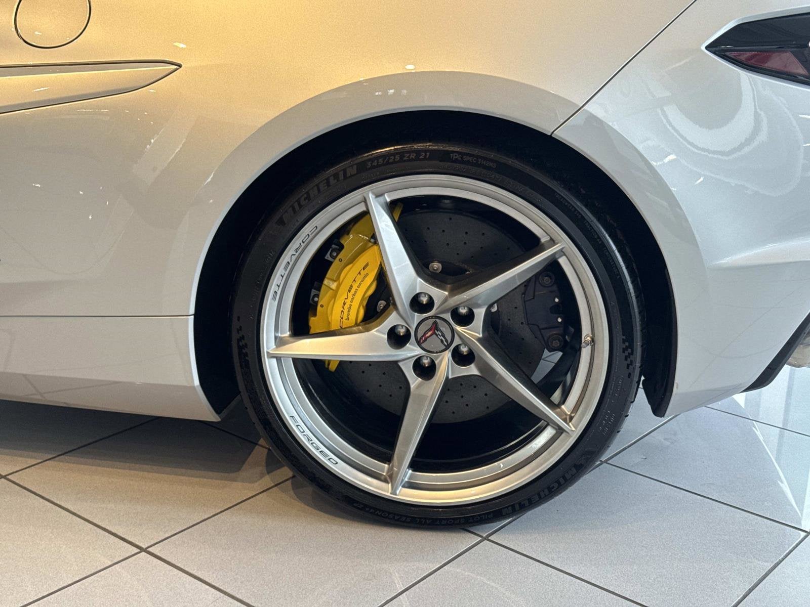 2026 Chevrolet Corvette E-Ray 2LZ