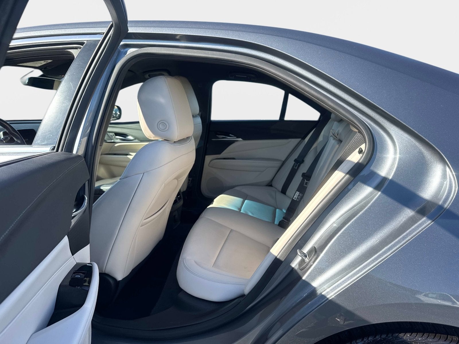 2021 Cadillac CT4 Premium Luxury