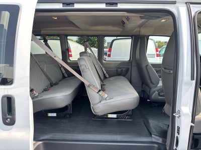 2026 Chevrolet Express Passenger 1LS