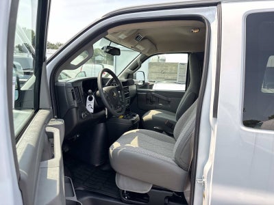 2026 Chevrolet Express Passenger 1LS