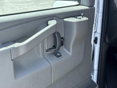 2026 Chevrolet Express Passenger 1LS