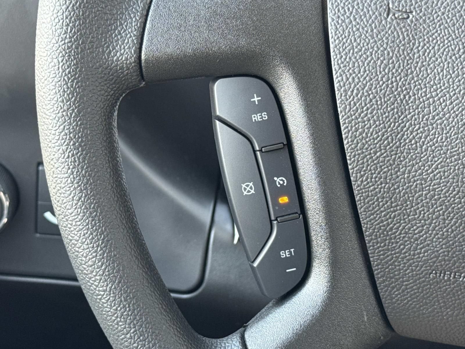 2026 Chevrolet Express Passenger 1LS