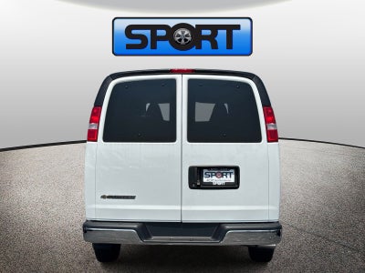 2026 Chevrolet Express Passenger 1LS