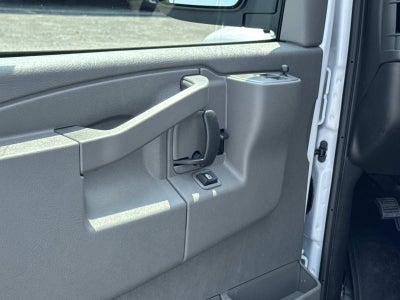 2026 Chevrolet Express Passenger 1LS