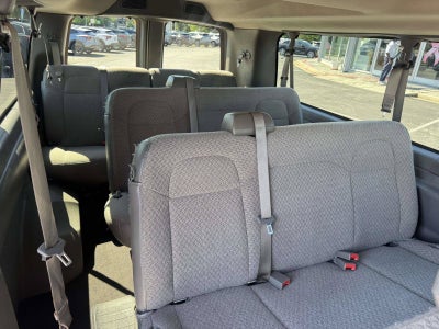 2025 Chevrolet Express Passenger 1LT