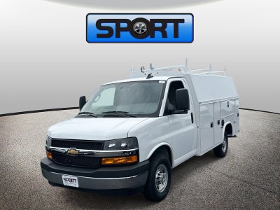 2025 Chevrolet Express Cutaway 3500 1WT
