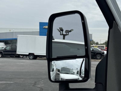 2025 Chevrolet Express Cutaway 3500 1WT