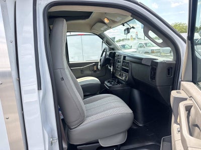 2026 Chevrolet Express Cutaway 3500 1WT