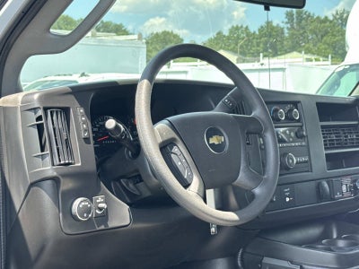 2026 Chevrolet Express Cutaway 3500 1WT