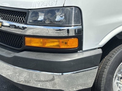2026 Chevrolet Express Cutaway 3500 1WT