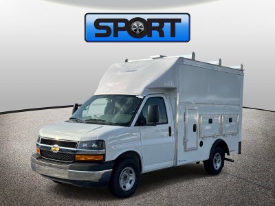2026 Chevrolet Express Cutaway 3500 1WT