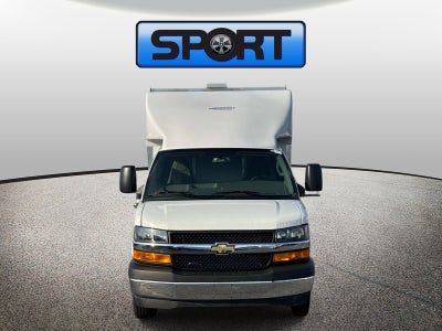 2026 Chevrolet Express Cutaway 3500 1WT