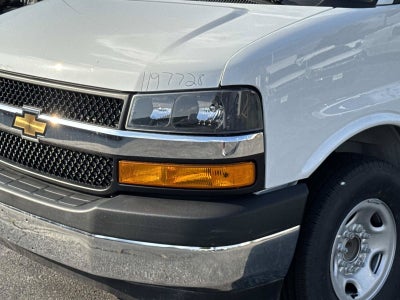 2026 Chevrolet Express Cutaway 3500 1WT