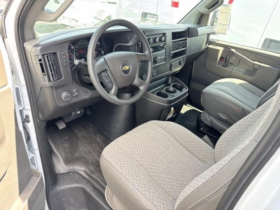 2026 Chevrolet Express Cutaway 3500 1WT