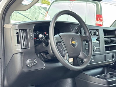 2026 Chevrolet Express Cutaway 3500 1WT