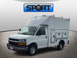 2026 Chevrolet Express Cutaway 3500 1WT