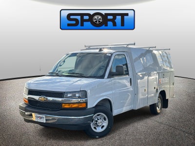 2025 Chevrolet Express Cutaway 3500 1WT