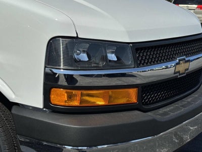 2026 Chevrolet Express Cutaway 3500 1WT