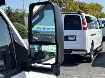 2026 Chevrolet Express Cutaway 3500 1WT