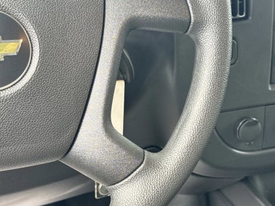 2025 Chevrolet Express Cutaway 3500 1WT