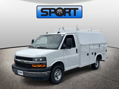 2025 Chevrolet Express Cutaway 3500 1WT