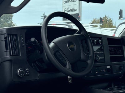 2025 Chevrolet Express Cutaway 3500 1WT