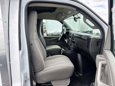 2026 Chevrolet Express Cutaway 3500 1WT