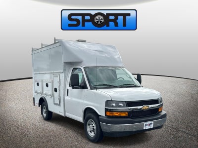 2026 Chevrolet Express Cutaway 3500 1WT