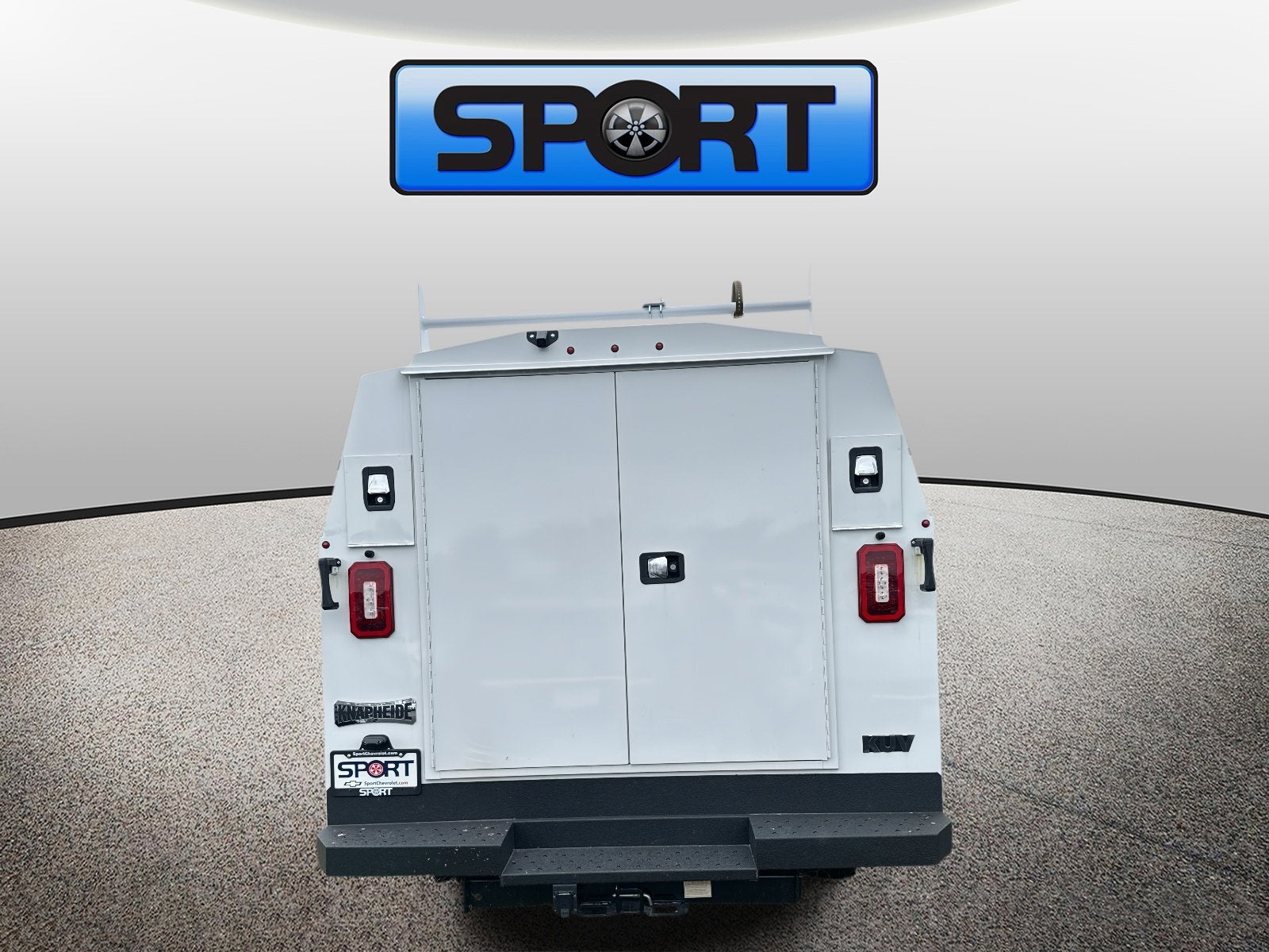 2024 Chevrolet Express Cutaway 3500 1WT