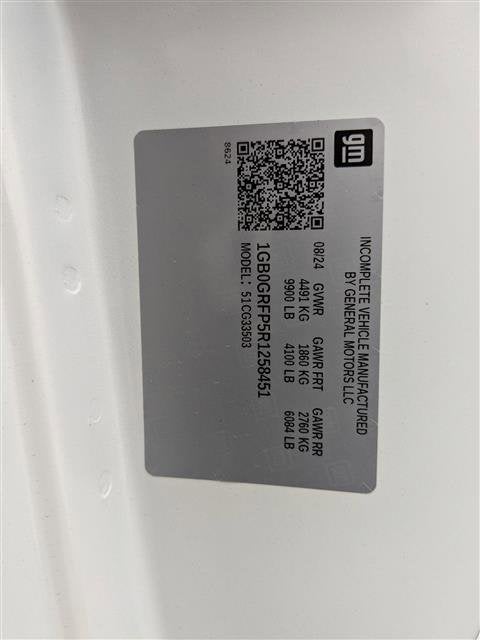 2024 Chevrolet Express Cutaway 3500 1WT