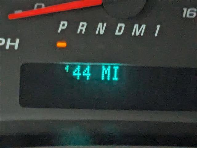 2024 Chevrolet Express Cutaway 3500 1WT