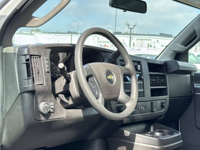 2024 Chevrolet Express Cutaway 3500 1WT