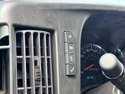 2024 Chevrolet Express Cutaway 3500 1WT