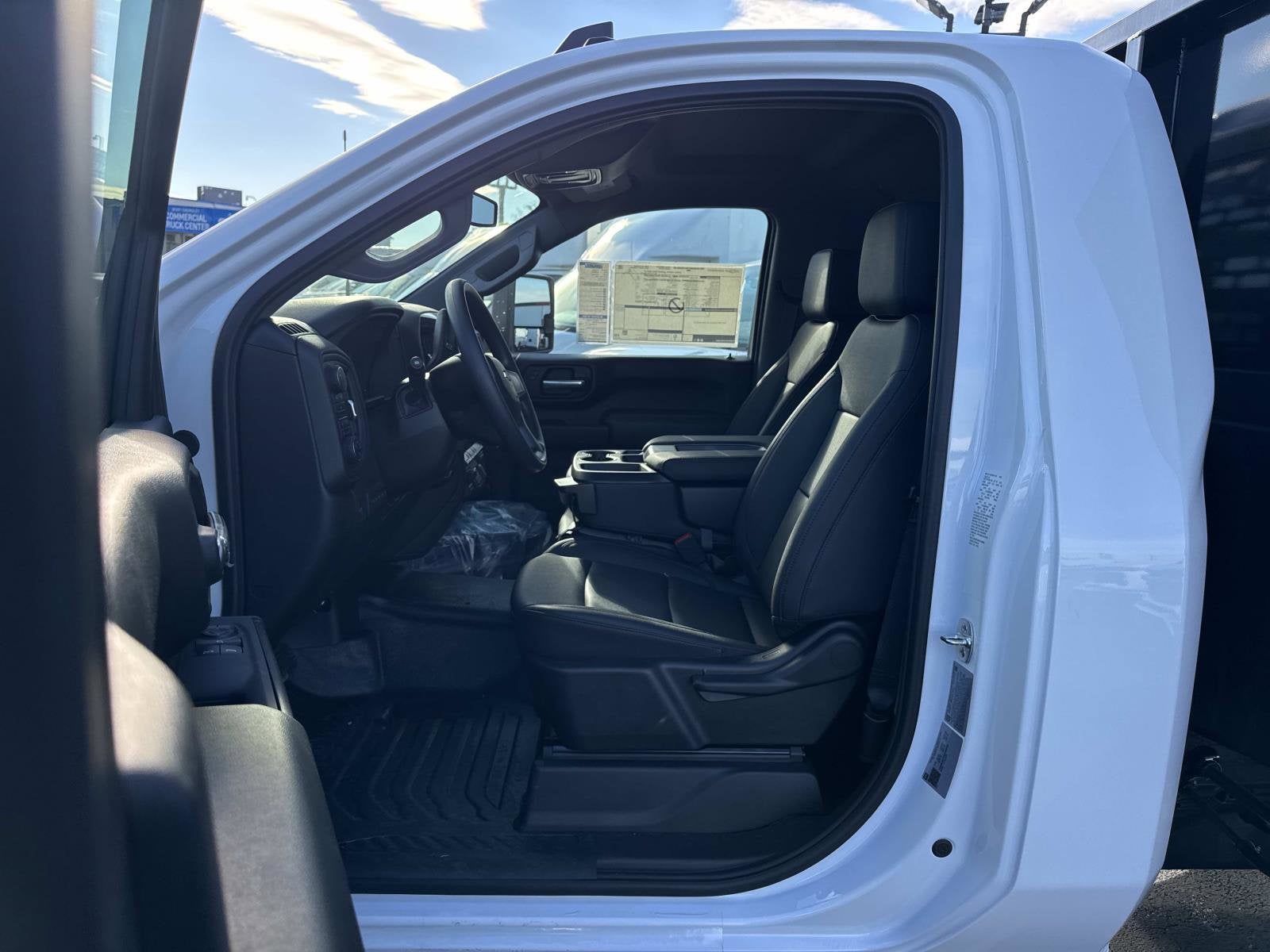 2025 Chevrolet Silverado 3500 HD Chassis Cab Work Truck