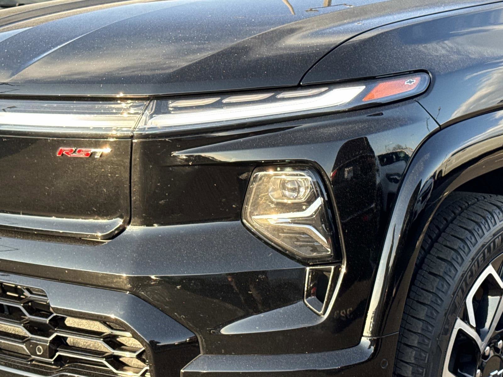 2025 Chevrolet Silverado EV RST - Max Range