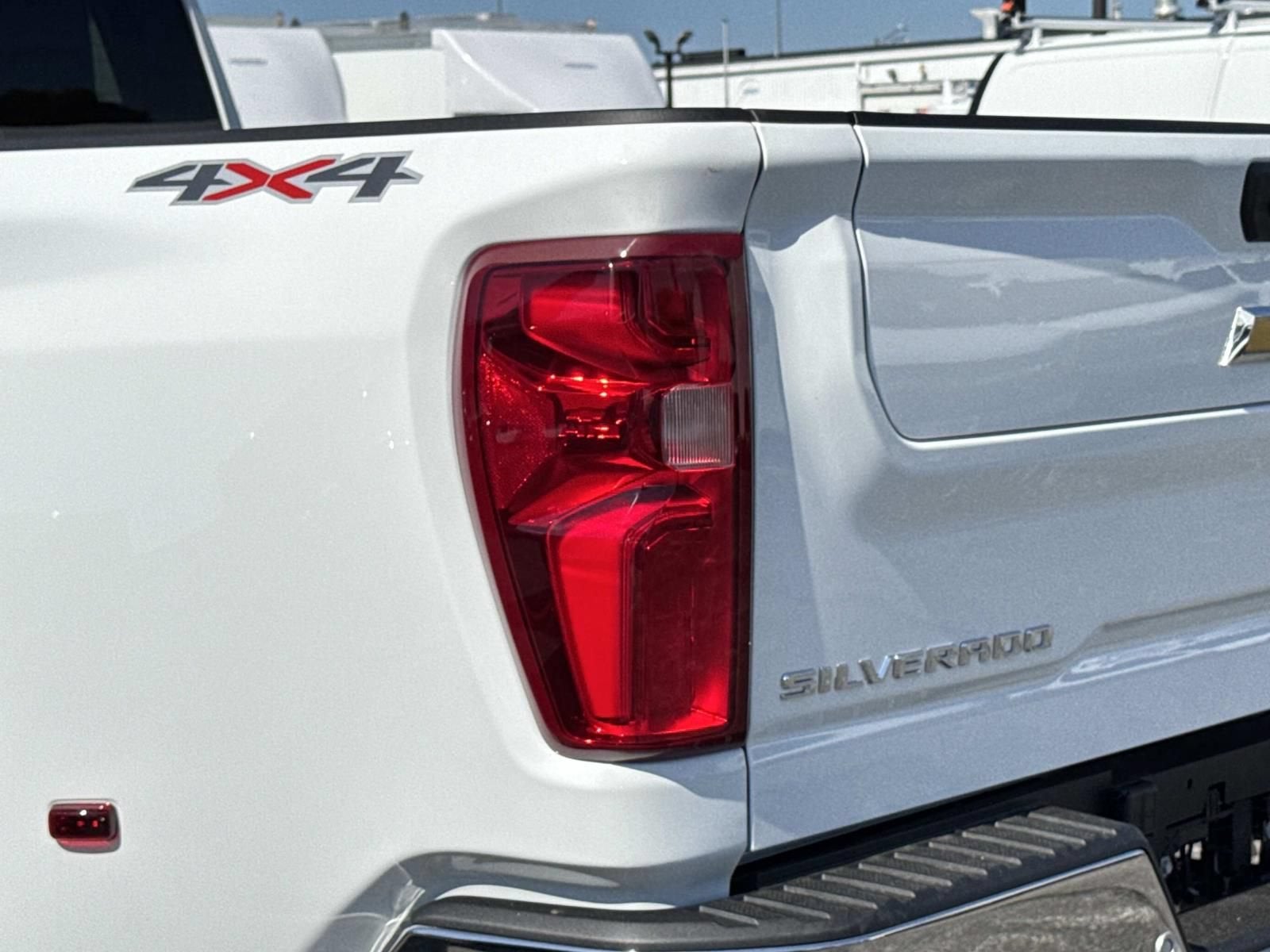 2026 Chevrolet Silverado 3500 HD LT DRW