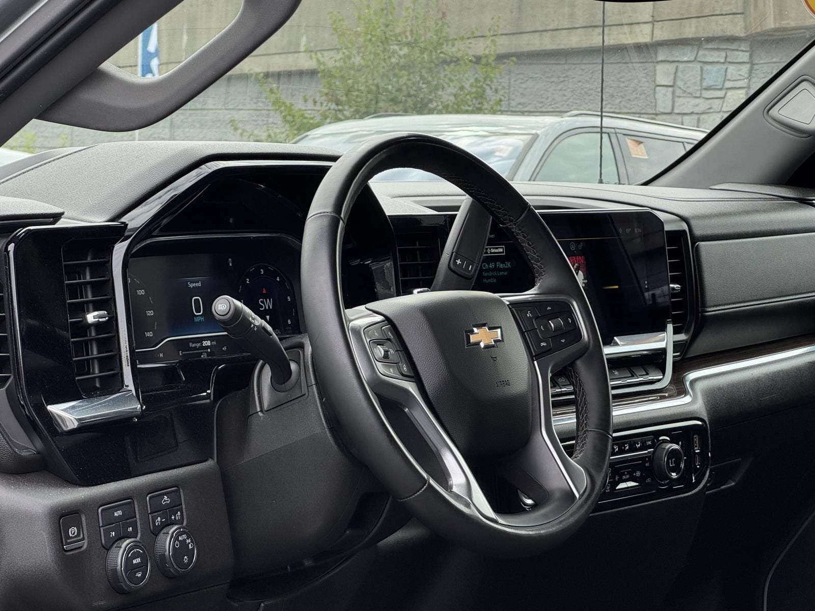 2023 Chevrolet Silverado 1500 LT (2FL)