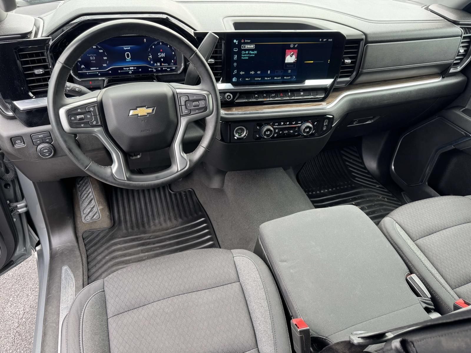 2023 Chevrolet Silverado 1500 LT (2FL)